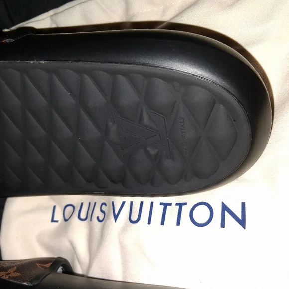 Louis Vuitton Monogram Waterfront Slides Mule Mens 11 New Comes With Dust Bag - Picture 7 of 15